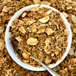 Vanilla Chai Homemade Granola per lb.